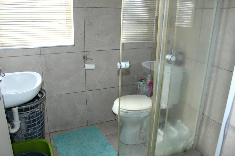 7 Bedroom Property for Sale in Vasco Estate Western Cape